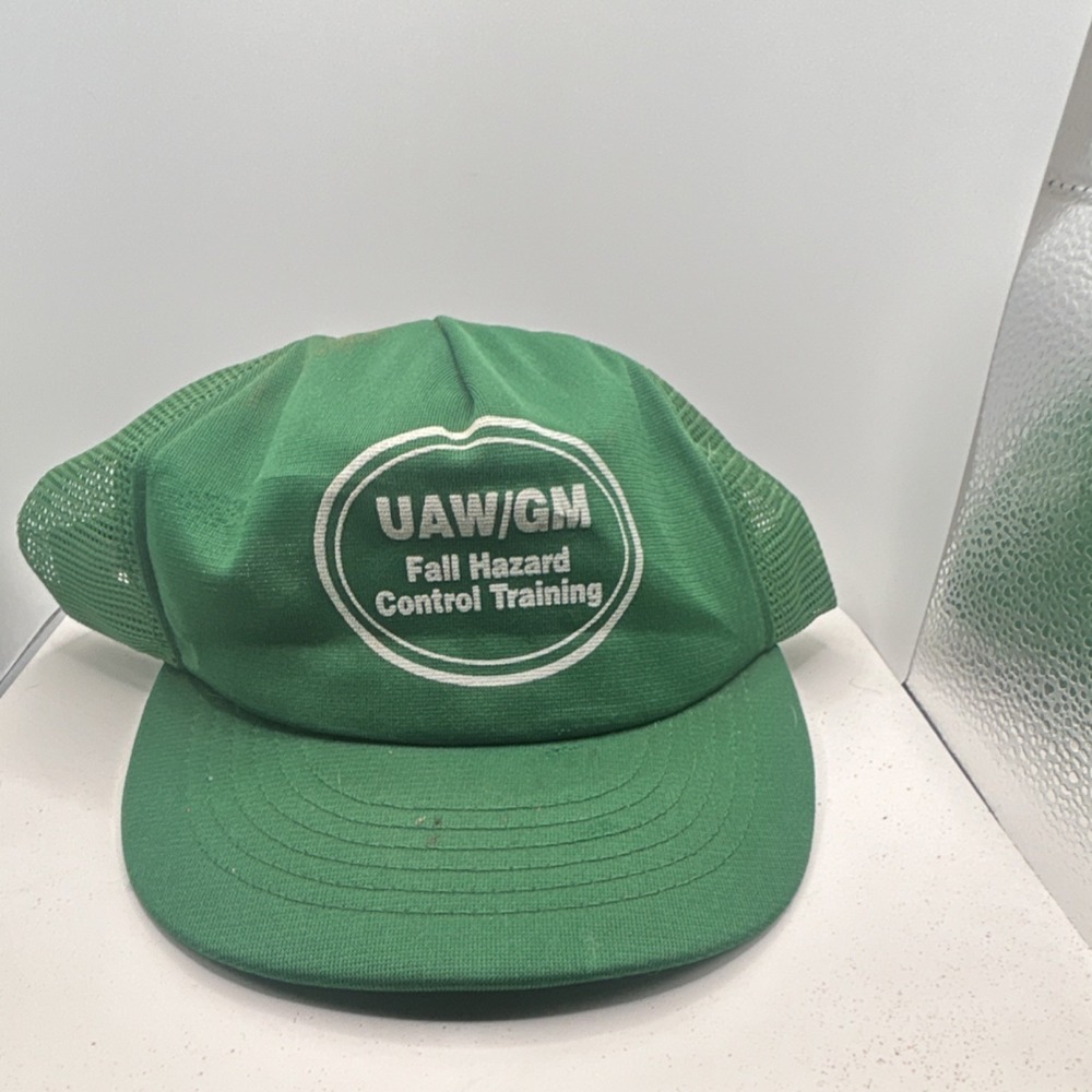 UAW/GM Green Adjustable‎ Breathable Trucker Hat Training Theme One Size Vintage